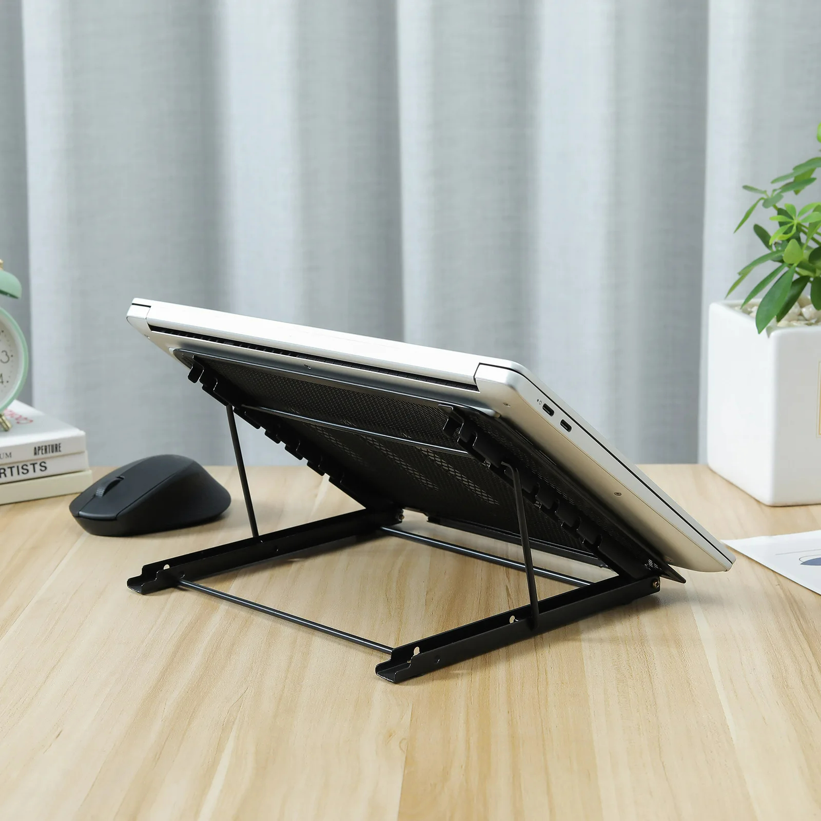 6 Levels Adjustable Height Metal Mesh Laptop Tablet Notebook Stand 6 Levels Adjustable Height Metal Mesh Laptop Tablet Notebook Stand